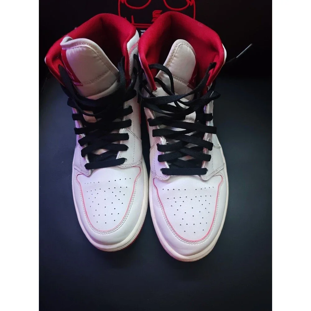 Nike Air Jordan 1 Mid Retro White Gym Red Mens Size 11 554724-103 Pre-owned